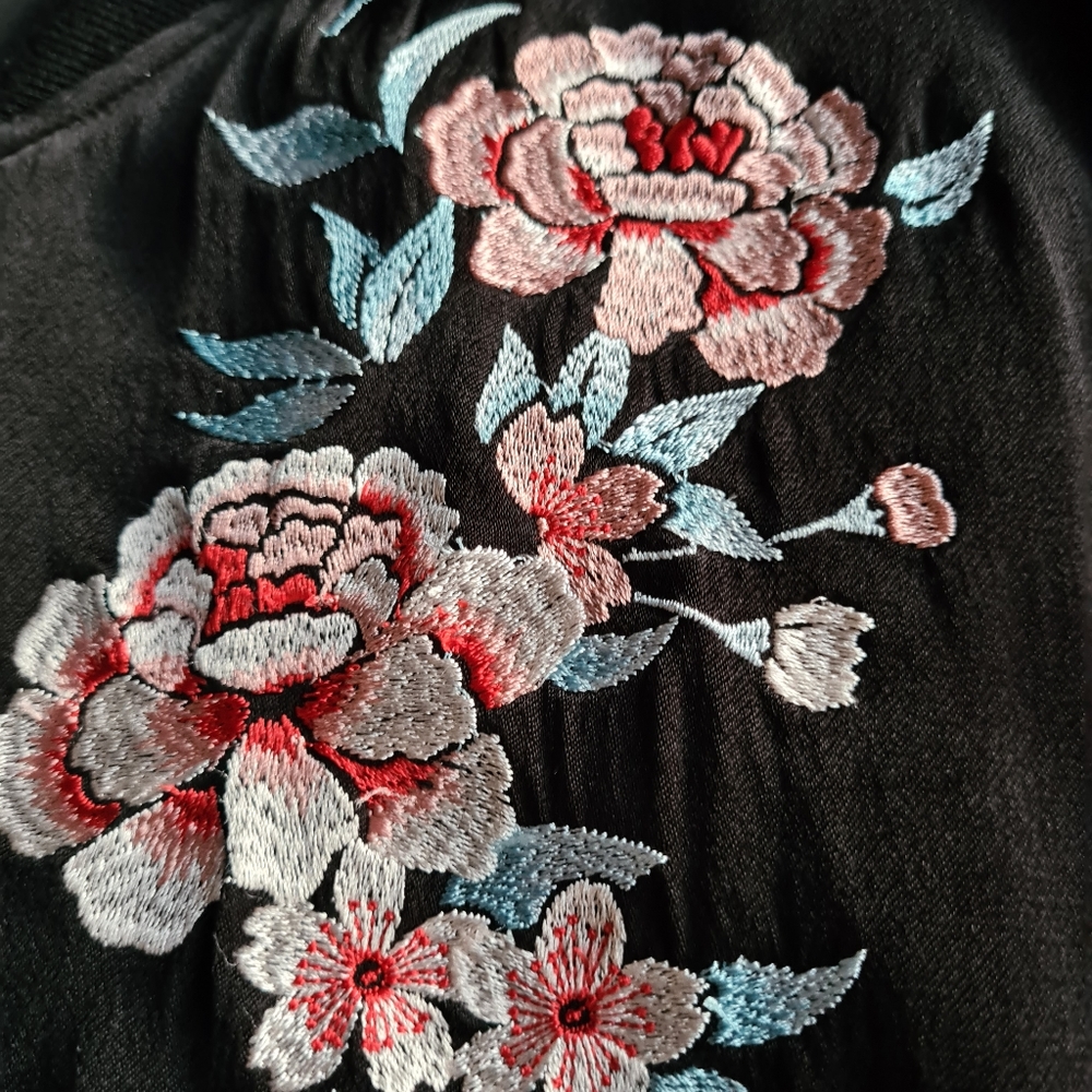 Glassons Size L Women's Black Satin Feel Floral Embroidered Bomber Jacket - Picture 6 of 13